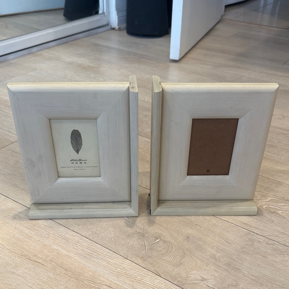 Eddie Bauer Home - Photo Frame Book ends